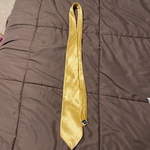 Machado silk gold tie